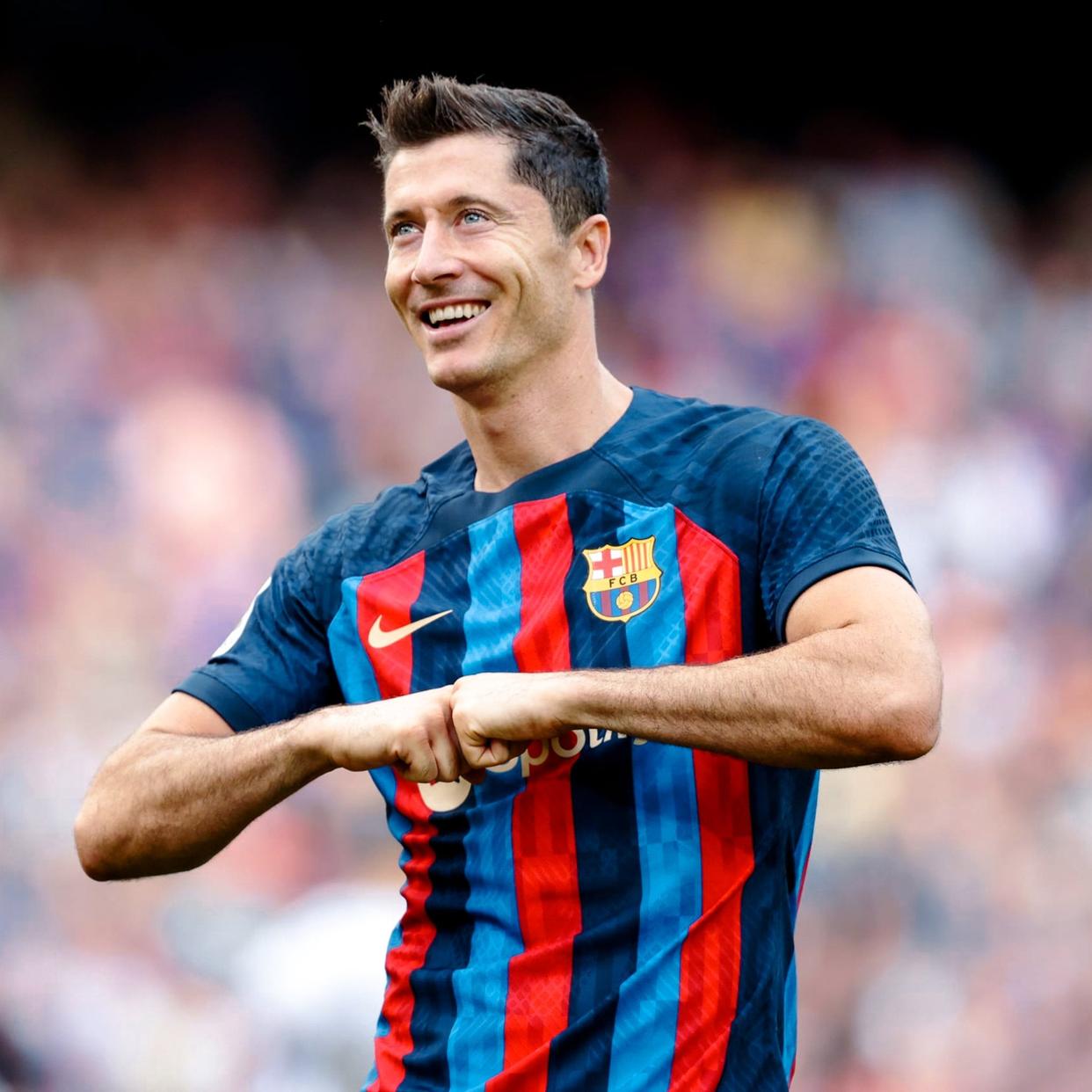 关于巴塞罗那主帅称球队需要调整阵容，挽回颓势的信息